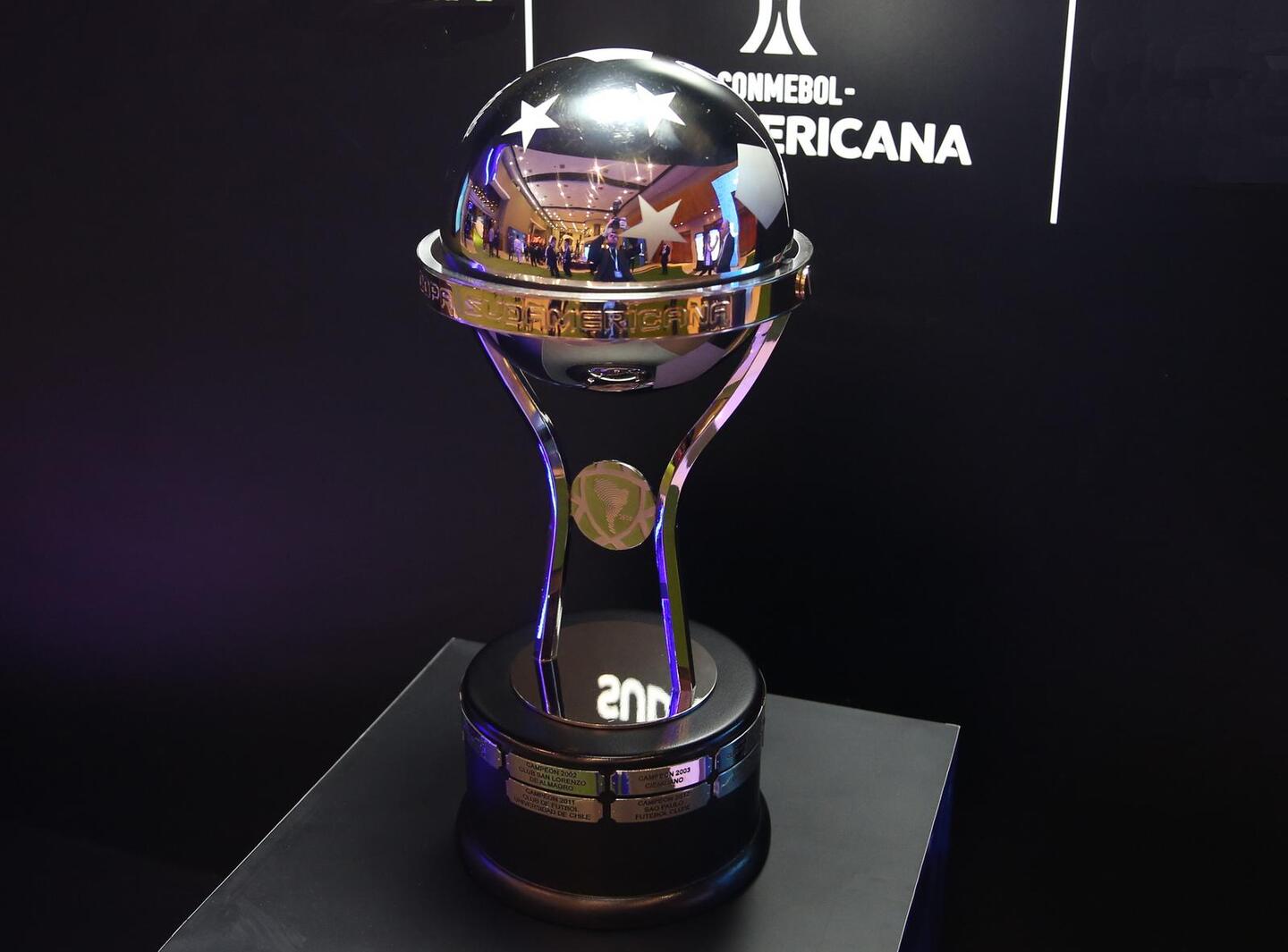 Troféu da Copa Sul-Americana