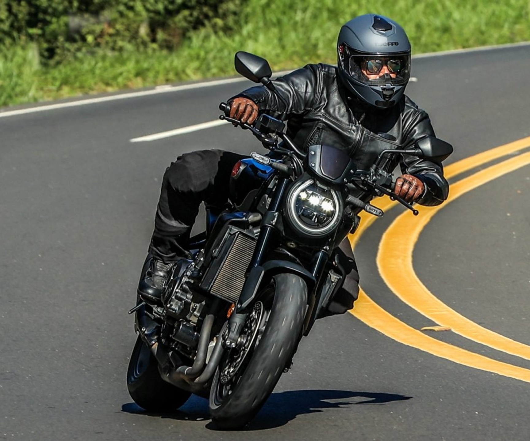 O preço sugerido para a CB 1000R Black Edition é de R$ 79.970