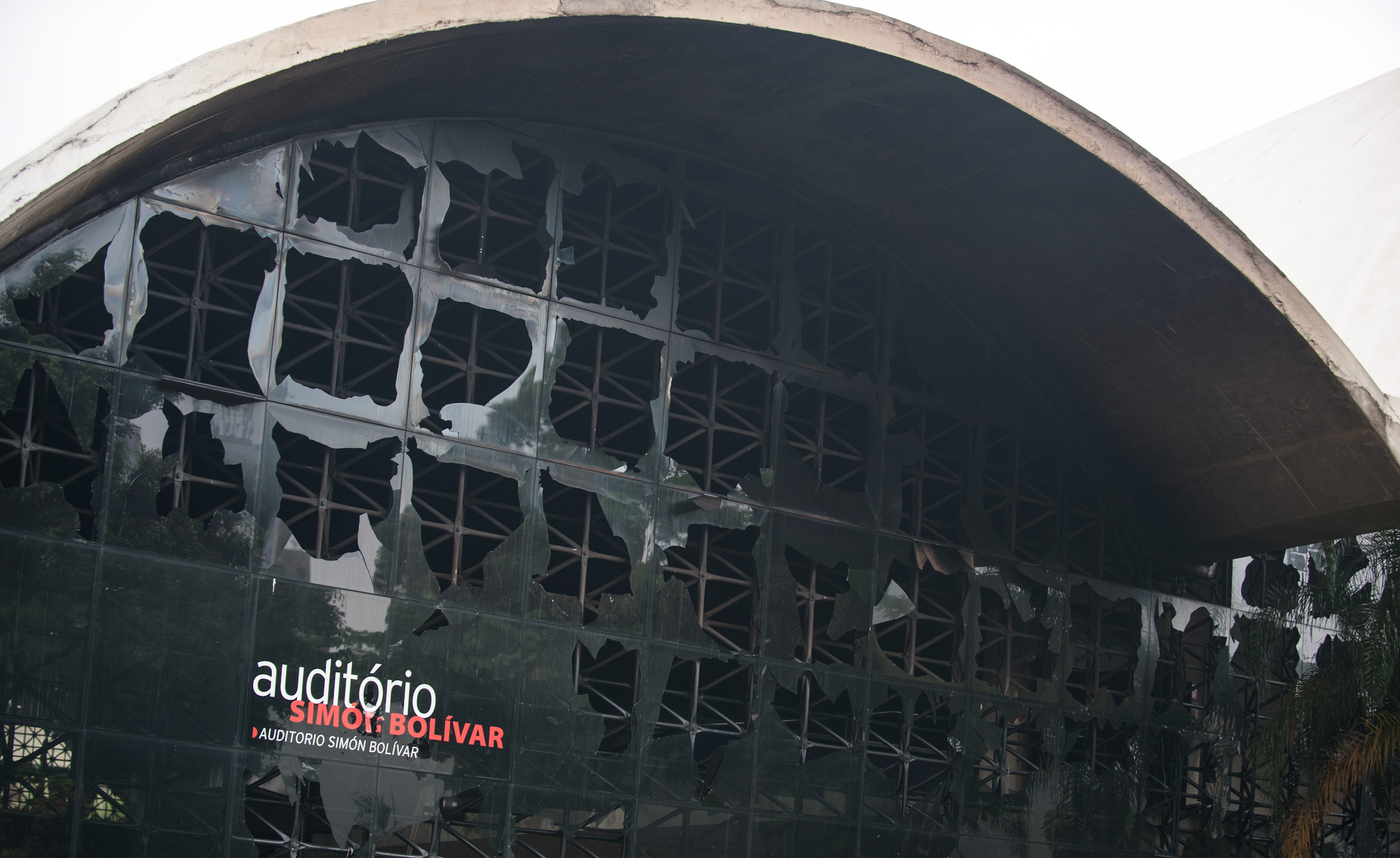 Incêndio no Memorial da América Latina, em 2013