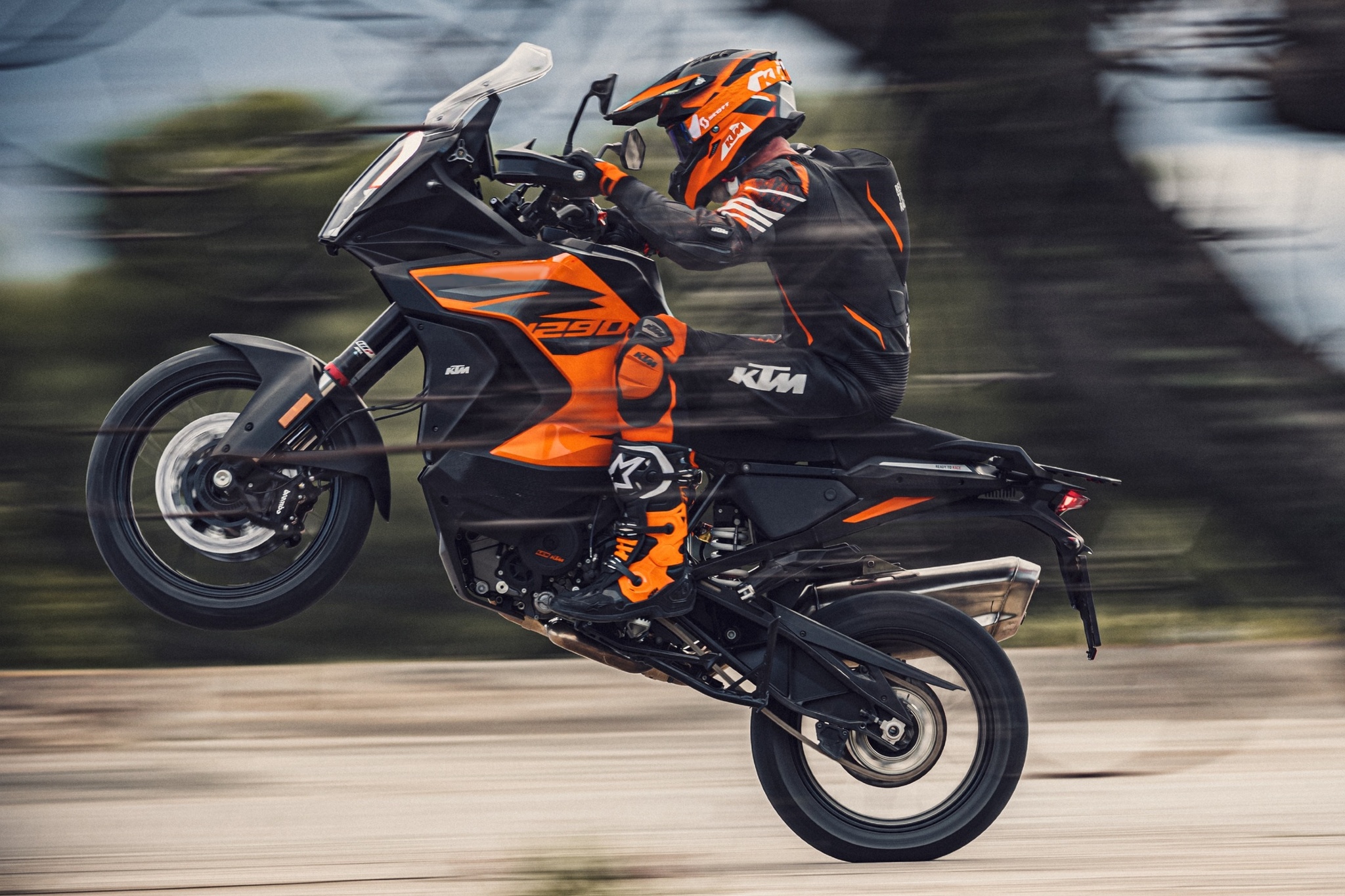 KTM 1290 SuperADV S sai por R$ 164.900