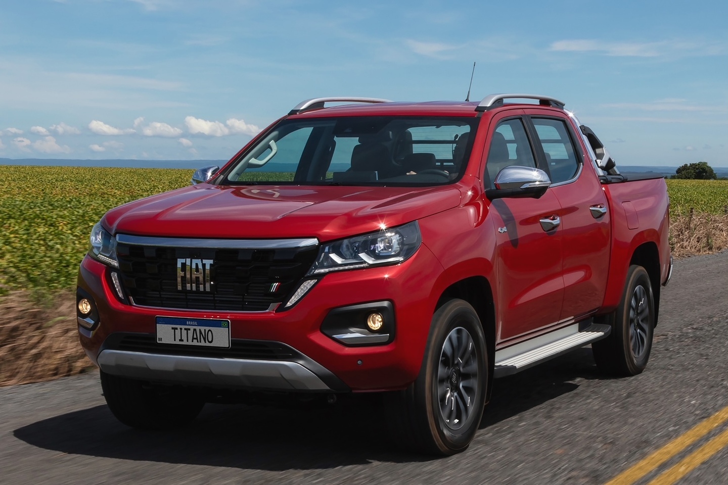 Picape Fiat Titano Ranch Vermelha
