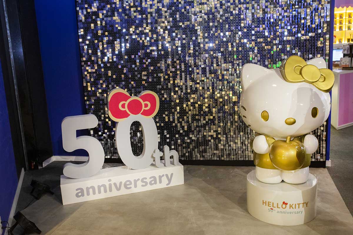 Hello Kitty - 50 Anos de Encanto e Magia