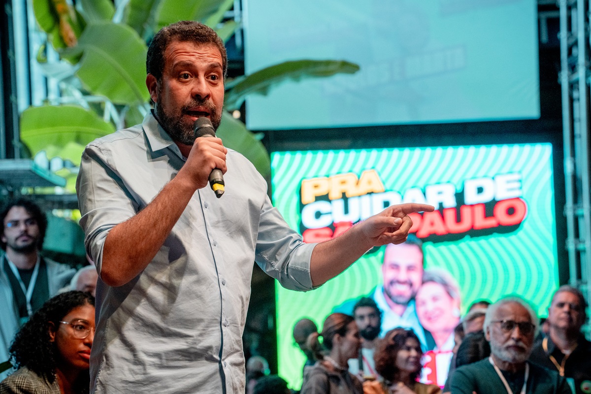 Guilherme Boulos é deputado federal e pré-candidato à Prefeitura de São Paulo