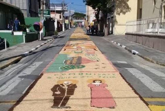 Tapete de Corpus Christi em Taboão da Serra