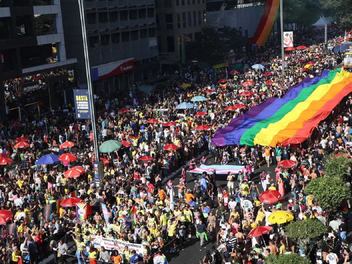 São Paulo recebeu neste domingo a 28ª Parada do Orgulho LGBTQIAP+