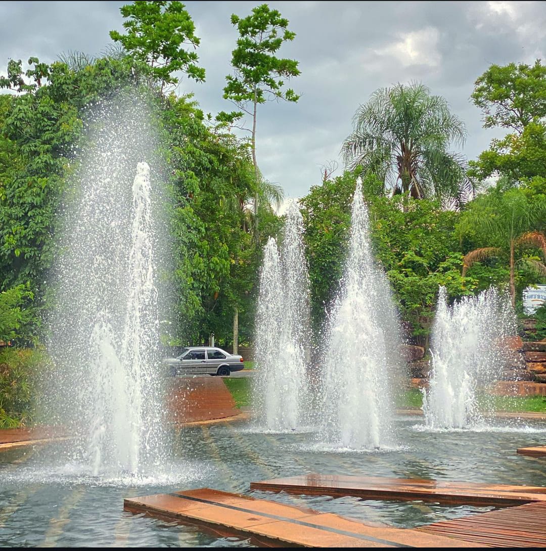 Praça Doutor Otávio de Moura Andrade, em Águas de São Pedro