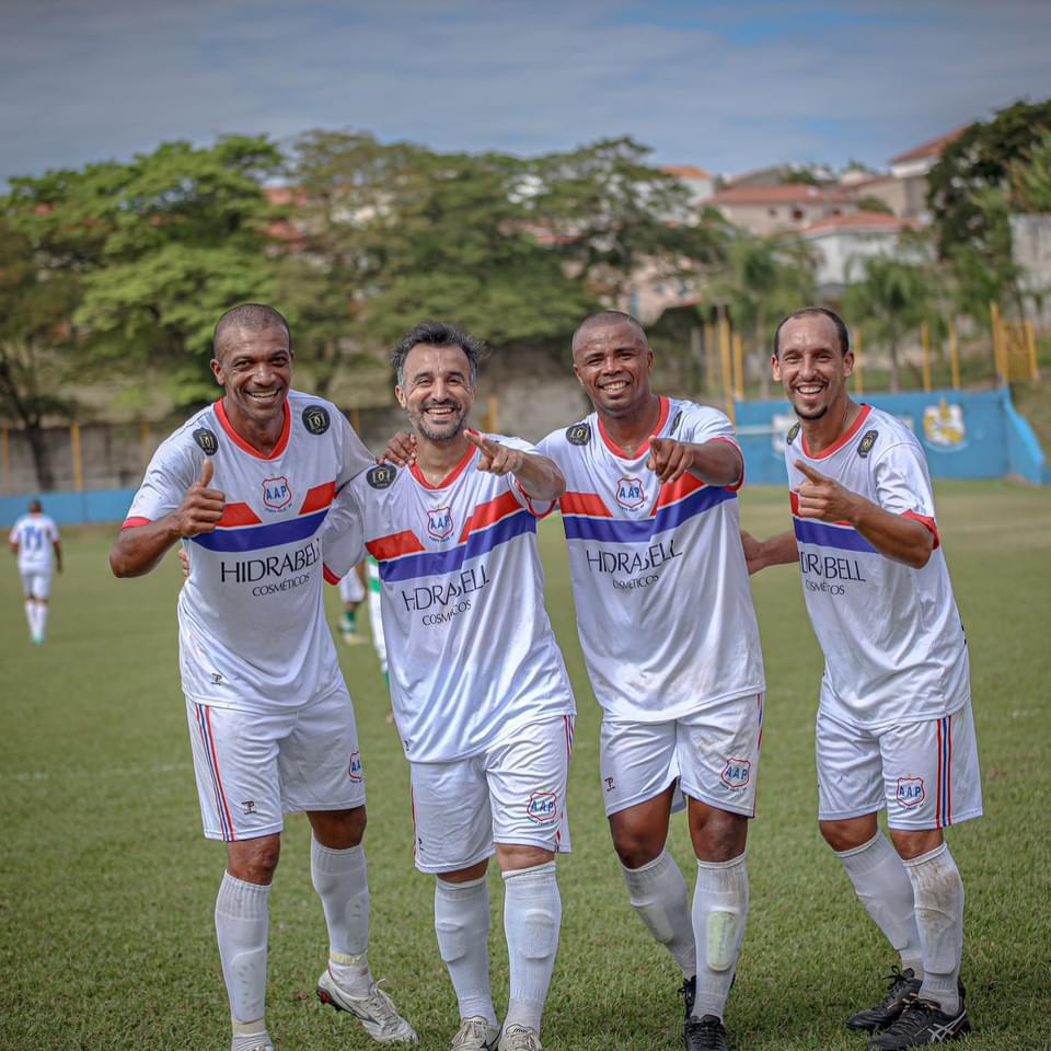 Associação encerrou a primeira fase do campeonato liderando o Grupo C e depois eliminou a Popular e o Santa Cruz/Tabarro.