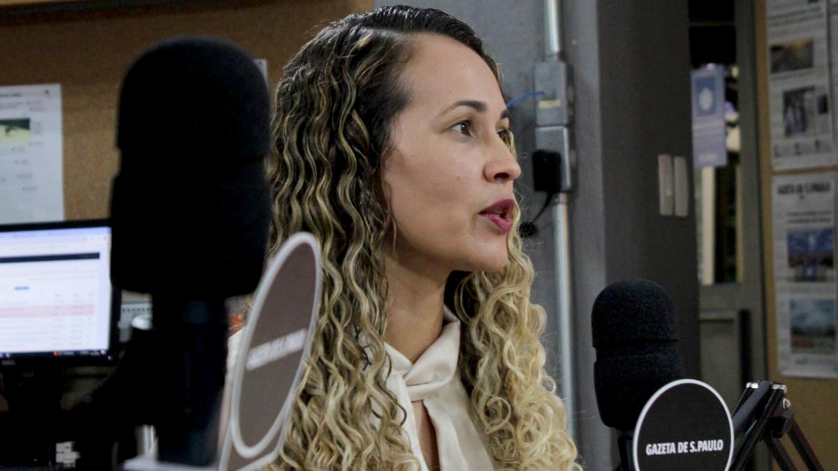 Candidata a prefeitura de Embu das Artes Rosangela Santos 