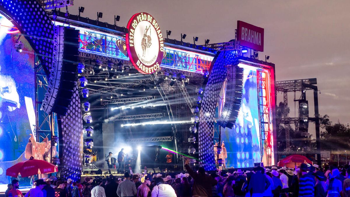 Serão mais de 100 shows musicais espalhados em cinco palcos na Festa do Peão de Barretos