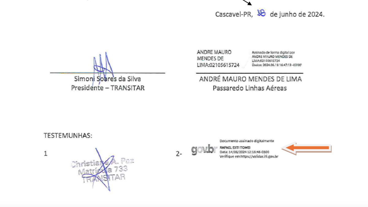 Um dos documento foi rasurado