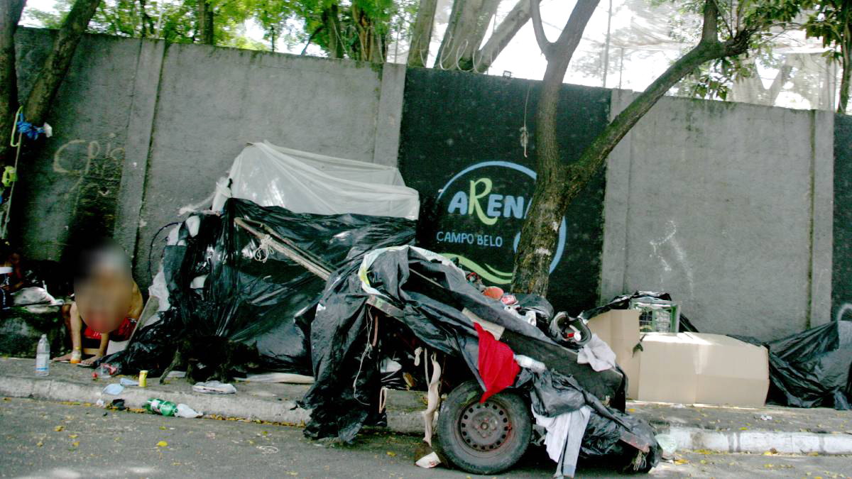 Mini cracolândia avenida vereador José Diniz 