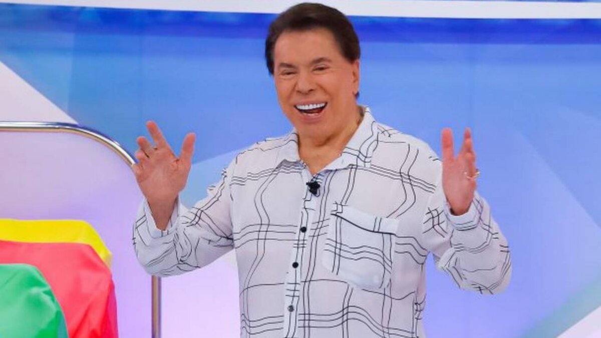 O apresentador Silvio Santos costumava fazer brincadeiras durante sua atração