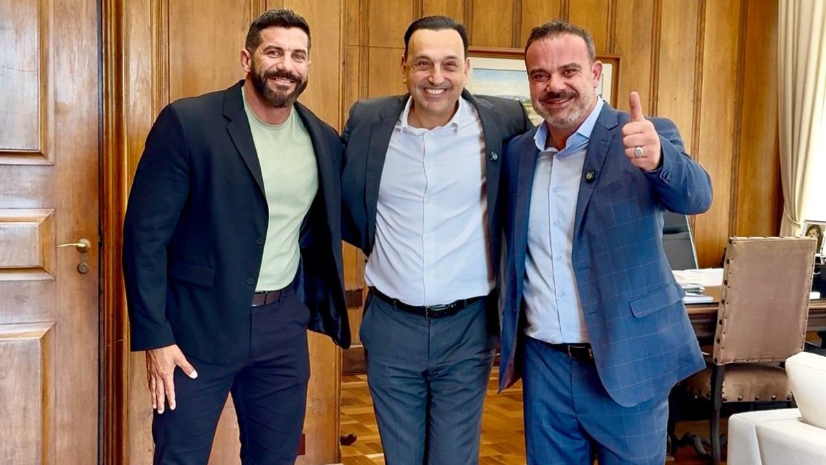 Prefeito e o vice Lucas Rodrigues foram recebidos pelo vice-governador do estado de São Paulo, Felício Ramuth