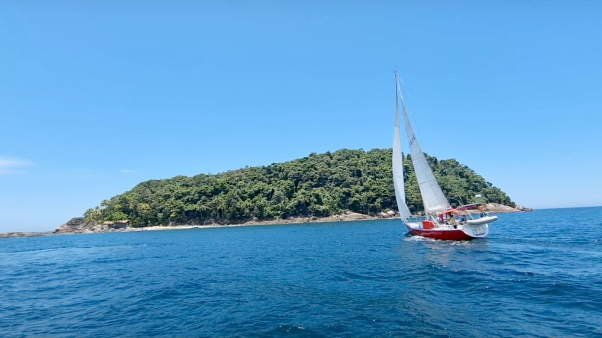 Mansão abandonada em ilha do litoral é um paraíso impressionante - Gazeta  de São Paulo