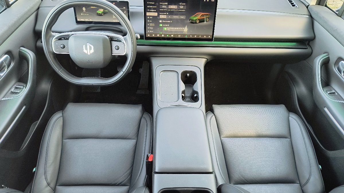 Leapmotor C10 híbrido REEV