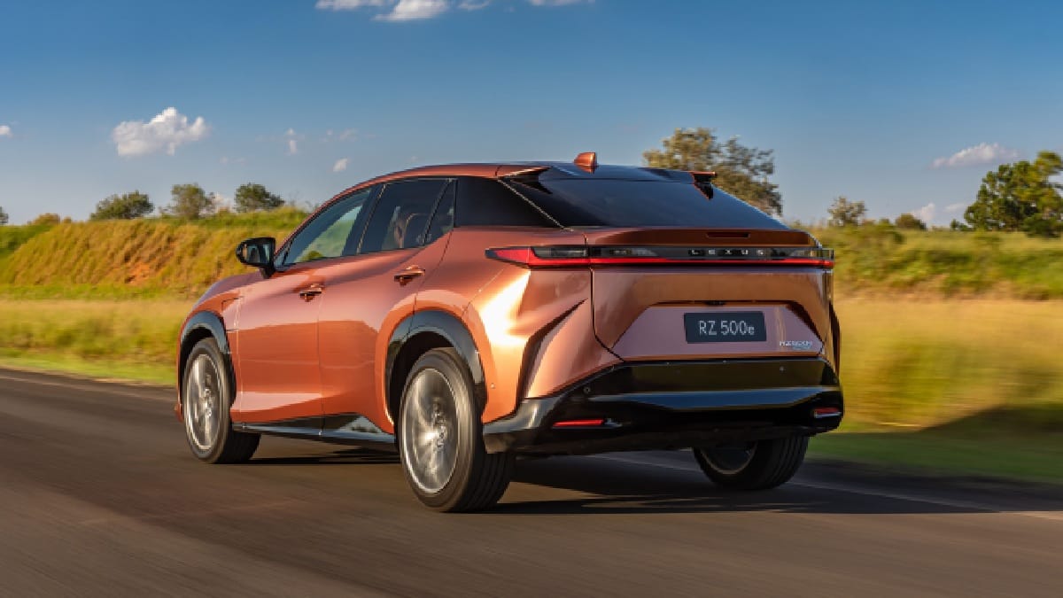 Lexus RZ 500e