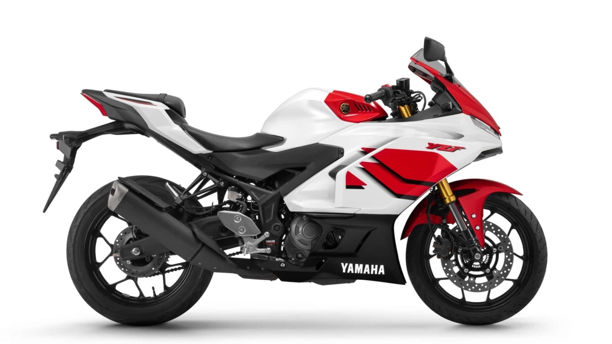 Yamaha R-Series 70 anos