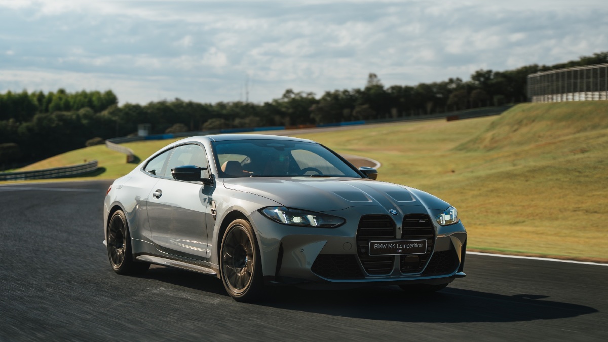 Novo BMW M4 Competition