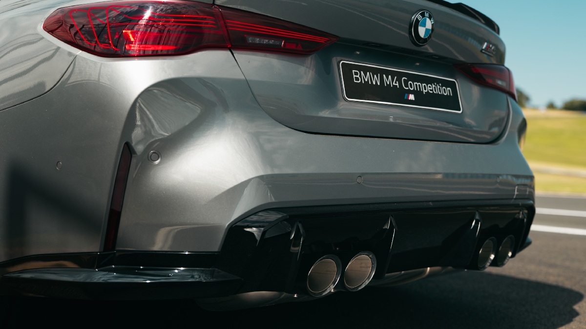 Novo BMW M4 Competition