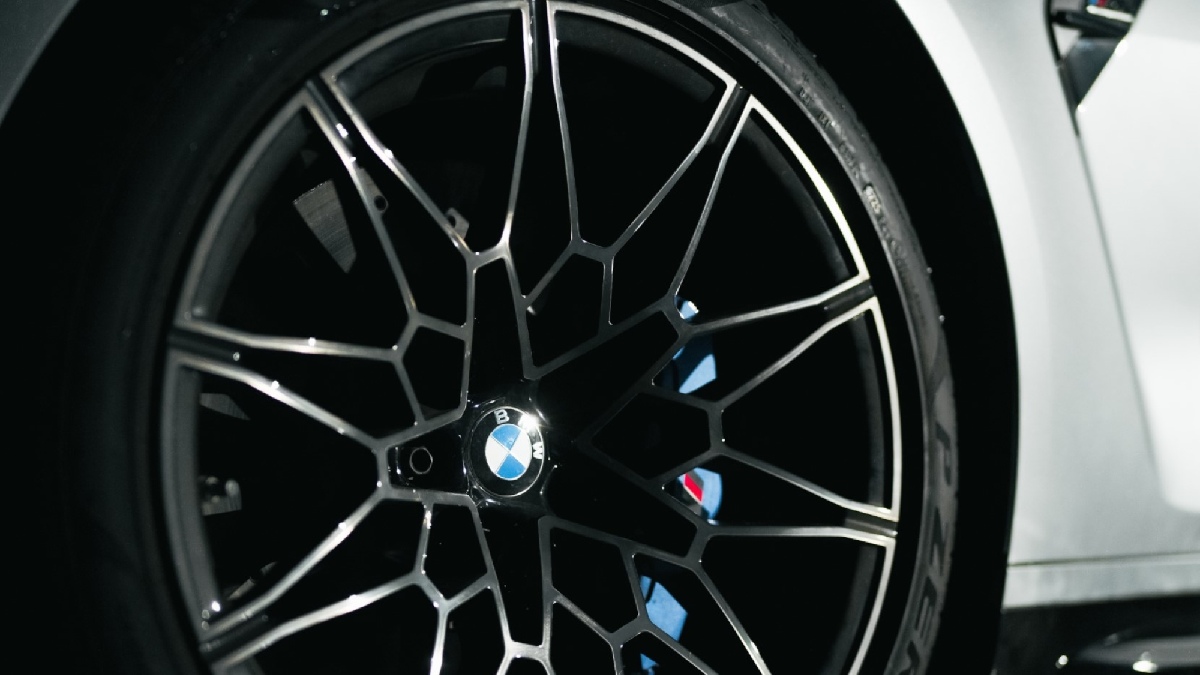 Novo BMW M4 Competition
