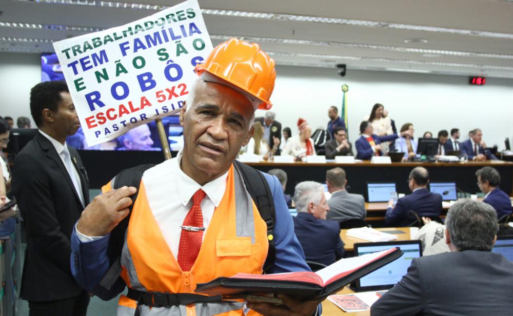 img20260527131024908MED PEC do fim da escala 6x1 aprovada: deputado destaca ganhos para vida familiar e qualidade de vida dos paulistas