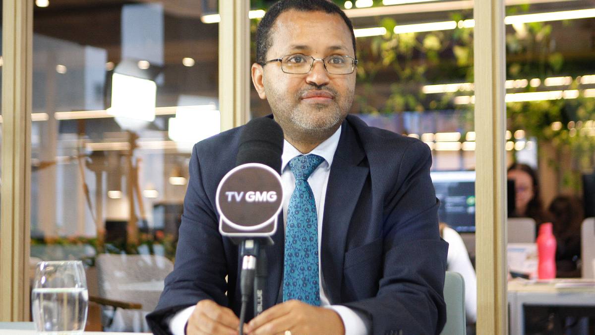 Embaixador da Etiópia Leulseged Tadese Abebe em entrevista à Gazeta