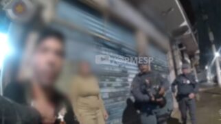 Polícia prendeu o suspeito de agressão após mulher denunciar abuso pedindo pizza
