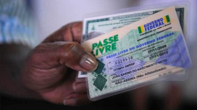 Passe livre para idosos