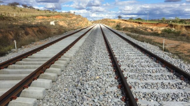 Por que o governo quer injetar R$ 600 bi em ferrovias e como isso mexe no preço da sua comida