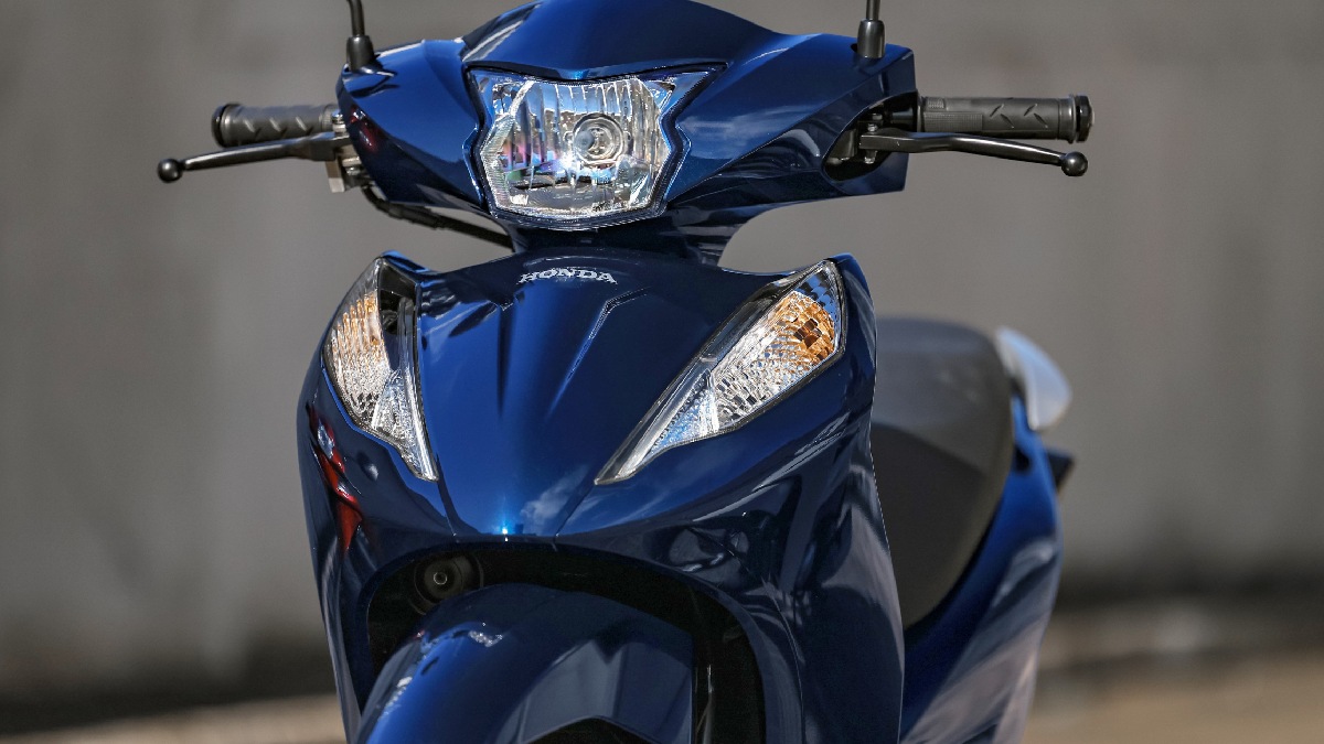 A Honda Biz estreou em 1998 evocando uma receita de sucesso reinterpretada de maneira inteligente. Herdeira
direta da pioneira Honda CUB, lançada em 1958/Divulgação