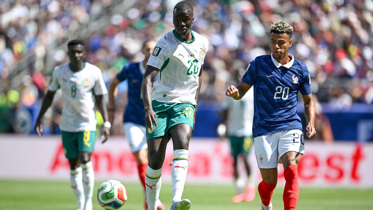 França e Senegal realizaram um primeiro tempo de equilíbrio/Divulgação