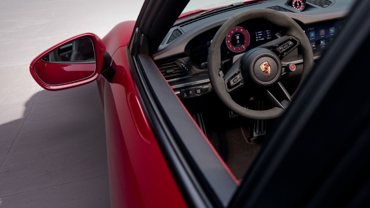 A Porsche Brasil confirma o início da pré-venda do novo 911 Targa 4 GTS, que chega para ampliar o line-up da
geração 992.2 do 911 no país/Divulgação