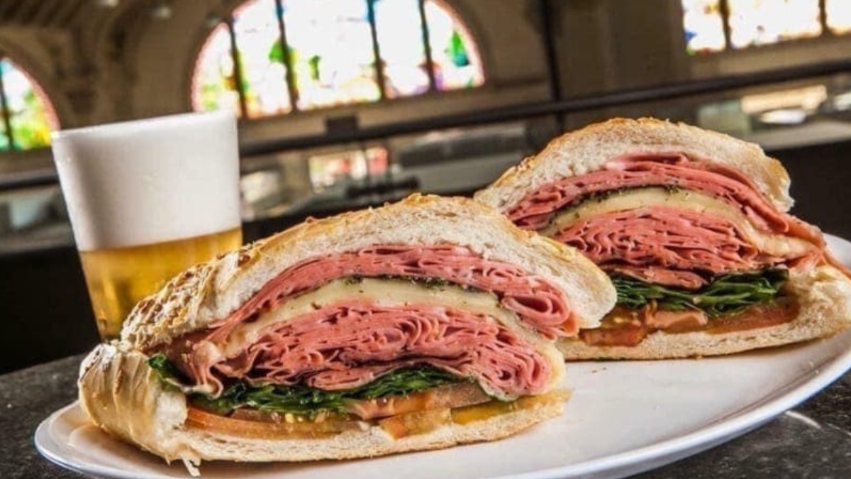O tradicional sanduíche de mortadela se tornou um dos símbolos gastronômicos da cidade de São Paulo (Foto: Mortadela Brasil)