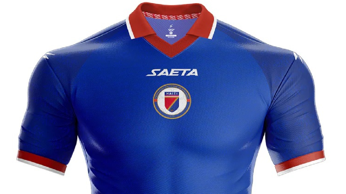 Inspirado na história haitiana, o uniforme virou alvo de debate antes mesmo de estrear nos gramados (Divulgação: Saeta)