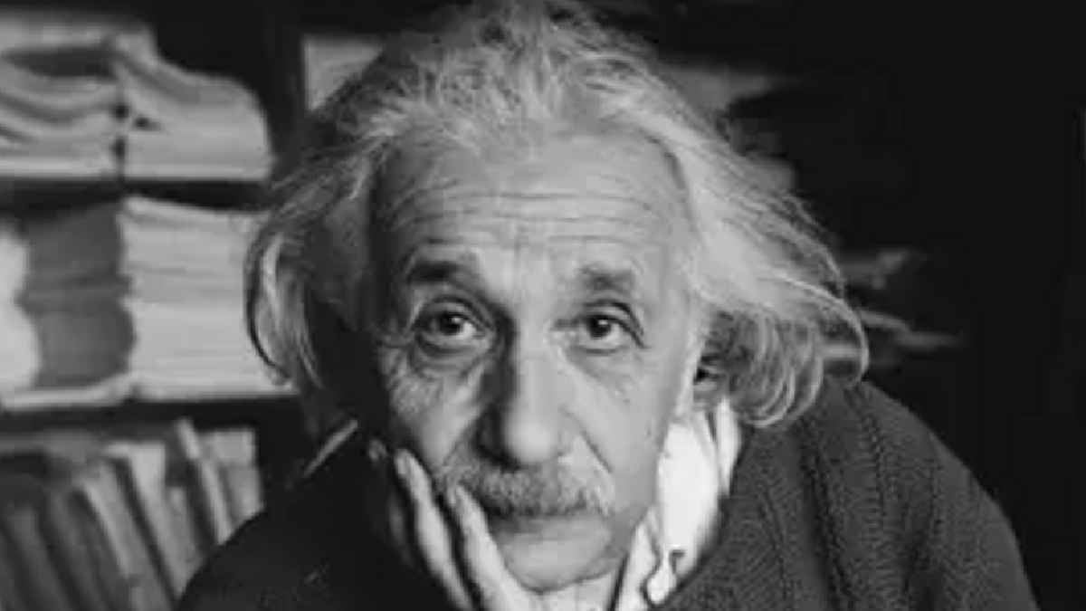 Décadas após sua morte, os ensinamentos de Einstein ainda ajudam a compreender os desafios da vida moderna (Foto: Sir proença/ Wikimedia Commons)