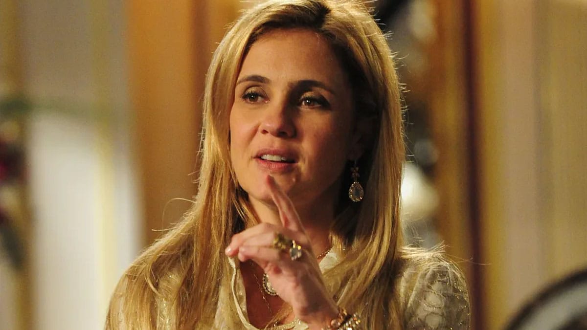 Apesar do sigilo em torno da trama e do elenco, há expectativa de que personagens marcantes retornem na nova história, entre eles Adriana Esteves, intérprete da icônica Carminha. Foto: Alex Carvalho/Globo