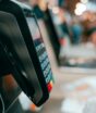 Adeus, filas? Atacadão, Assaí e Carrefour adotam nova tecnologia que muda os supermercados no Brasil
