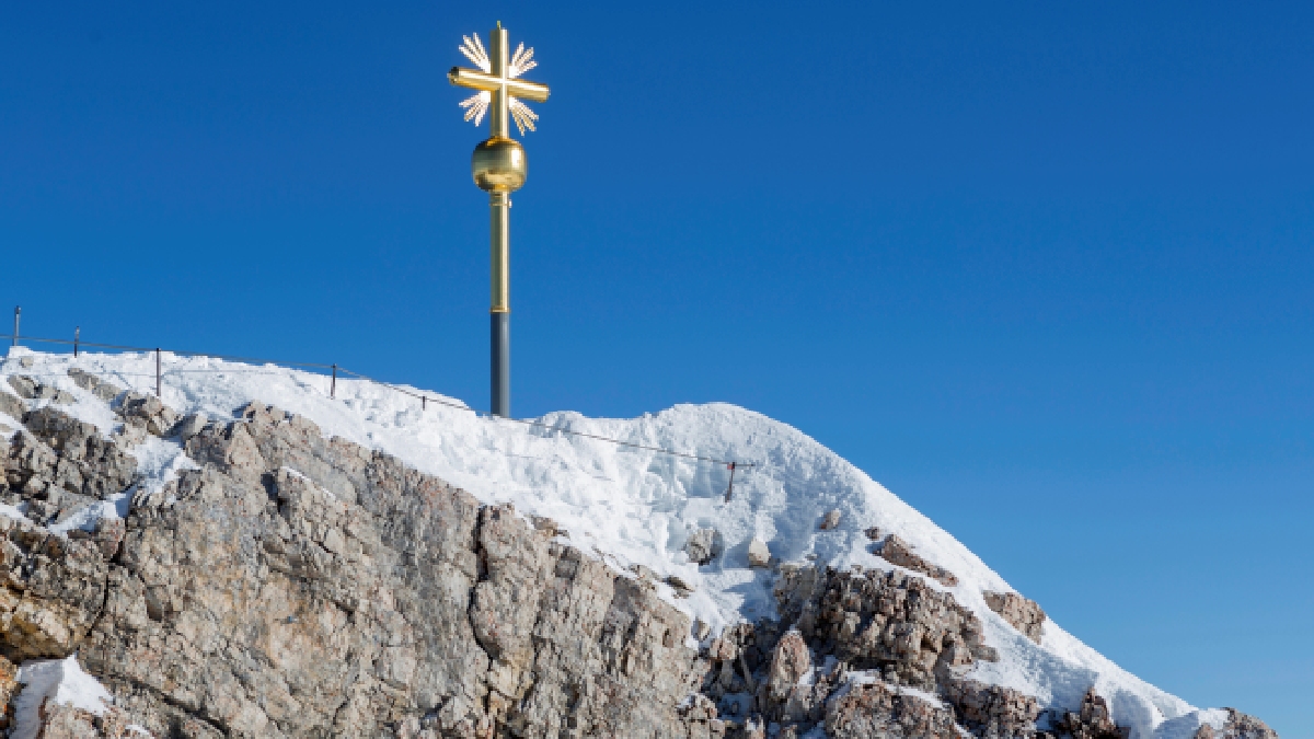 Cruz Dourada em Zugspitzekb