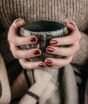 Esqueça o preto e o vinho: veja as cores que serão tendências no inverno de 2026