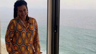 Narcisa Tamborindeguy sorrindo olhando para a câmera