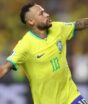 ‘Tô focado na Copa’: Neymar explica mala ‘vazia’ para o Mundial