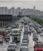 Manhã de caos em SP tem avenidas travadas e lentidão passa de 600 km