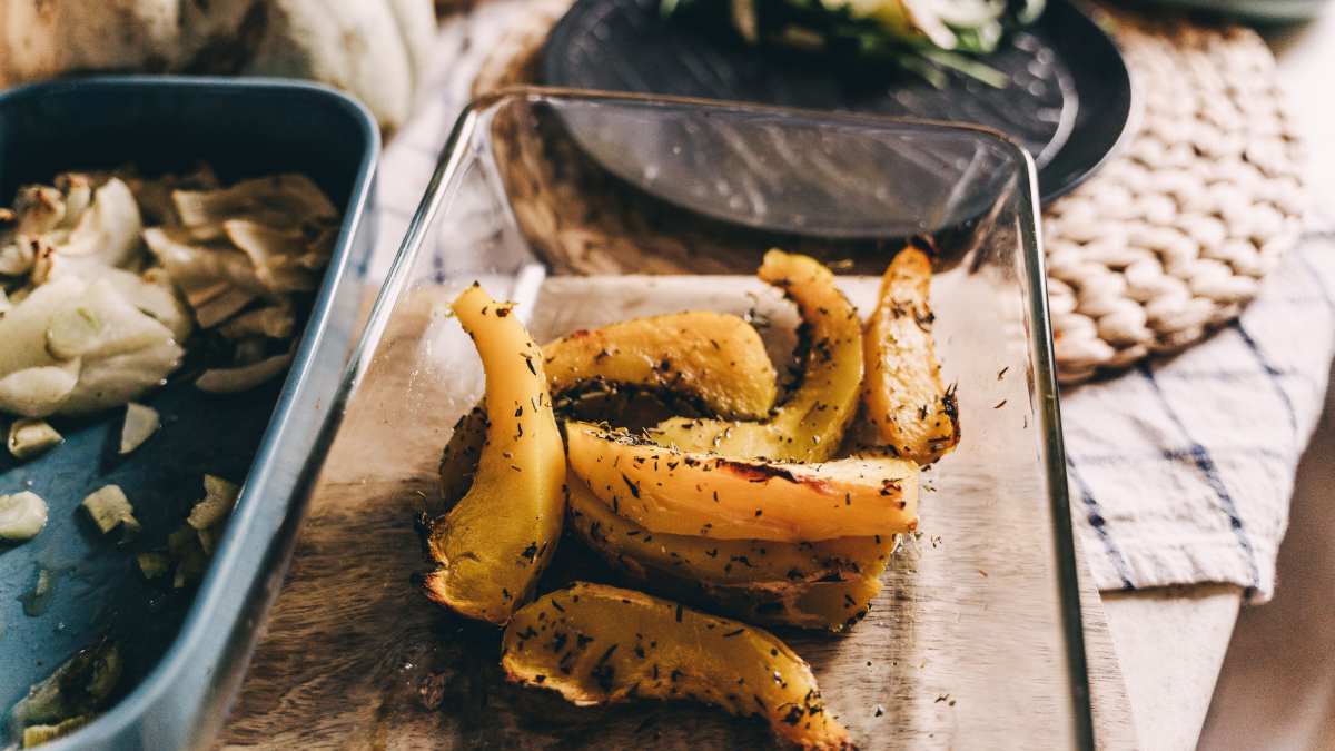 Abobrinha crocante, cogumelos e aspargos são opções práticas para quem busca uma alimentação equilibrada (Foto: Alesia Kozik/ Pexels)