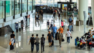 Compras realizadas no BH Airport durante a campanha podem garantir números da sorte para concorrer a uma viagem para Portugal (Foto: AirTeo Air Travel/ Pexels)