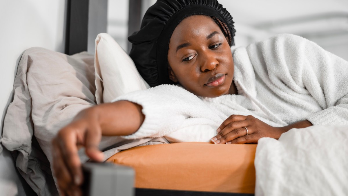 Voltar a dormir por poucos minutos intensifica a sensação de sono e fadiga (Foto: PNW Production/Pexels)