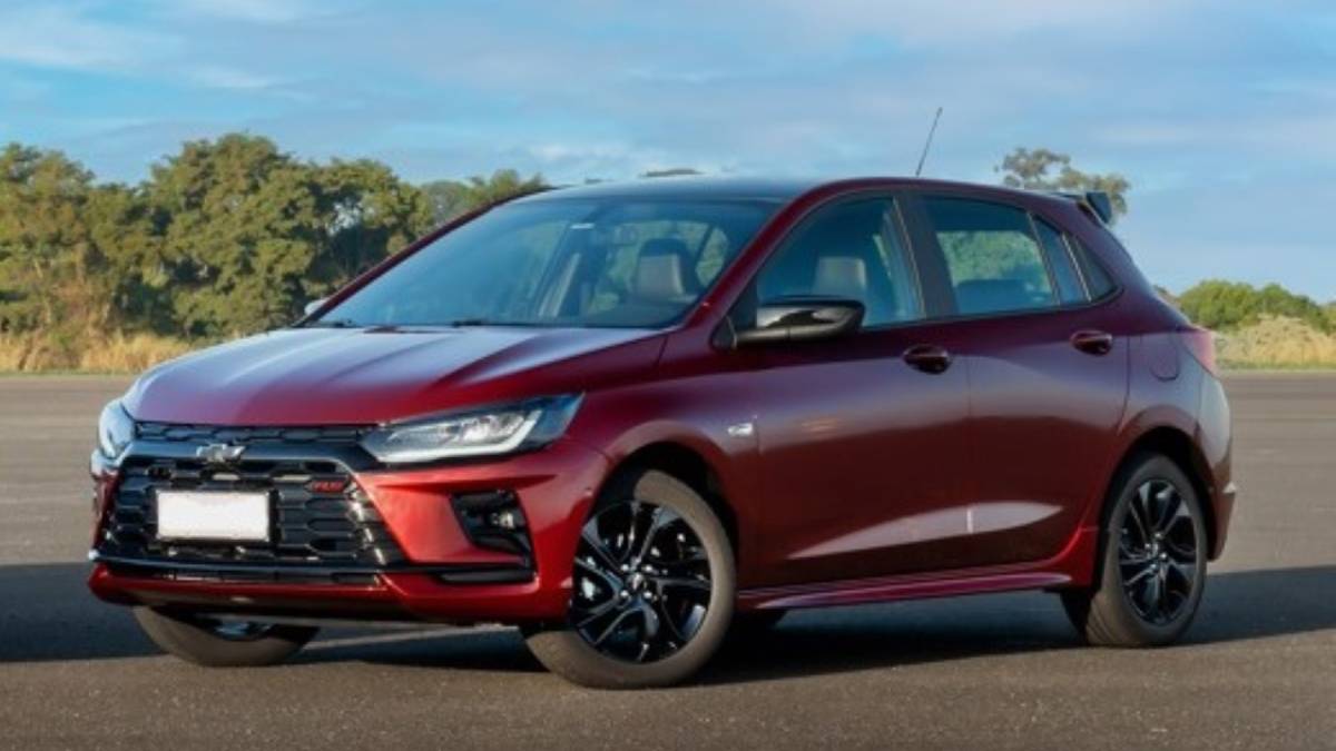 Chevrolet Onix RS em Vermelho Scarlet metálico