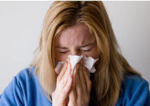 Apesar dos sintomas similares, gripe e resfriado são diferentes/ Foto Mojpe/ Pixabay