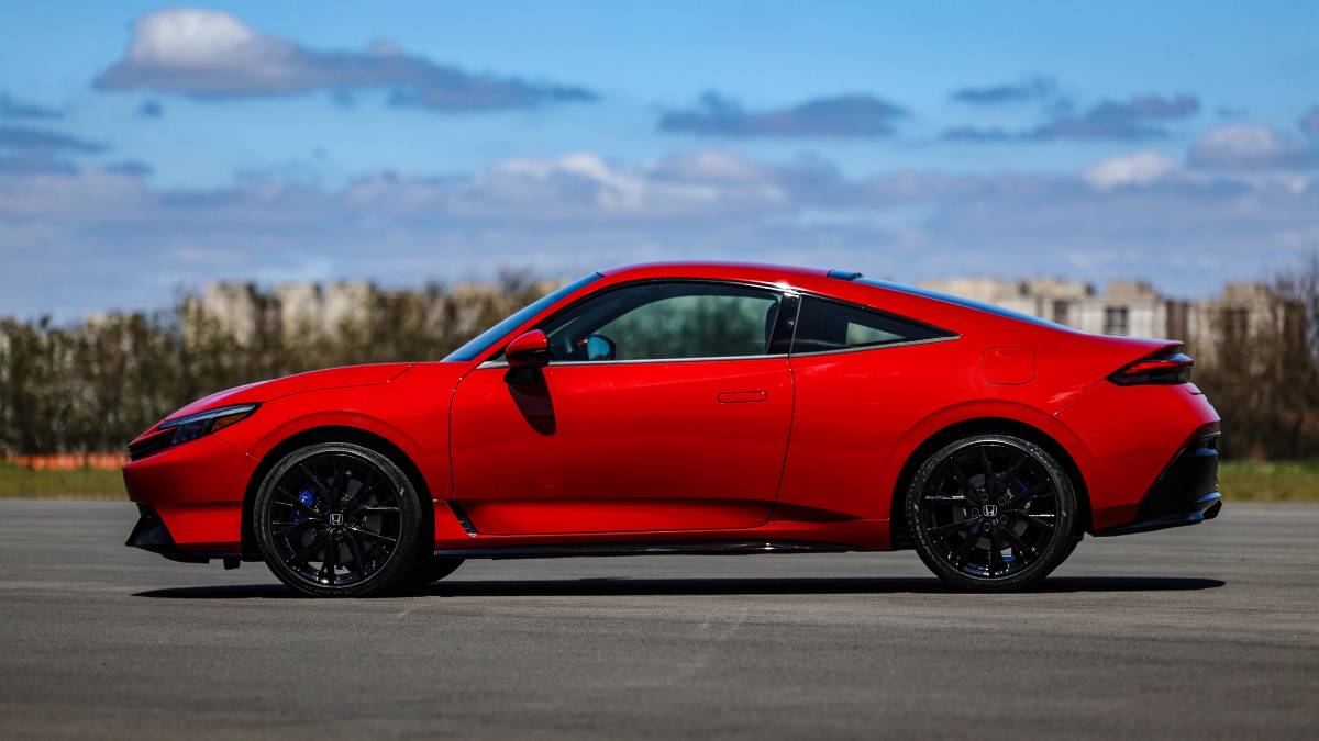 Honda Prelude vermelho