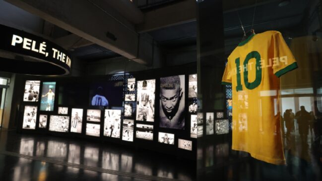 Além do jogo, Museu do Futebol conta a história da camisa amarela do Brasil/Divulgação