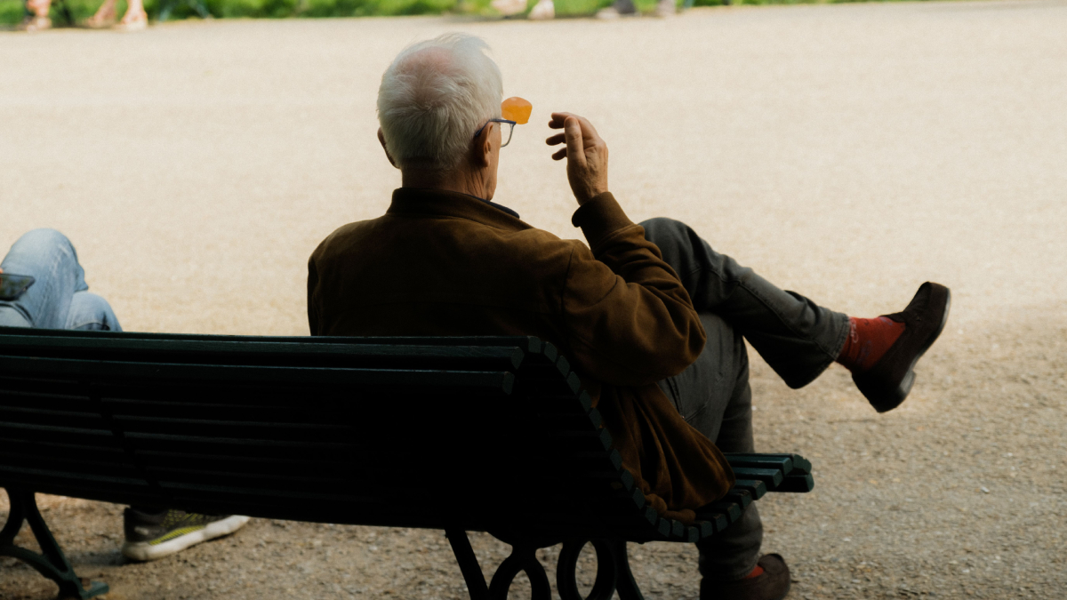 Pesquisadores investigam a proteína tau como alvo para futuros tratamentos (Foto: Mathias Reding/ Pexels)